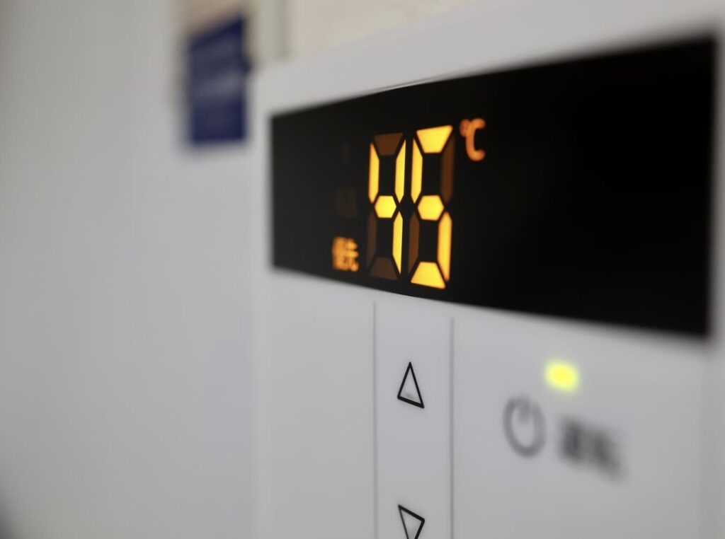 給湯器リモコンをアップした画像