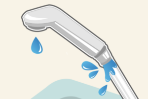 シャワーヘッドとシャワーホースの接続部から水が漏れ、しずくが落ちている様子を示したイラスト