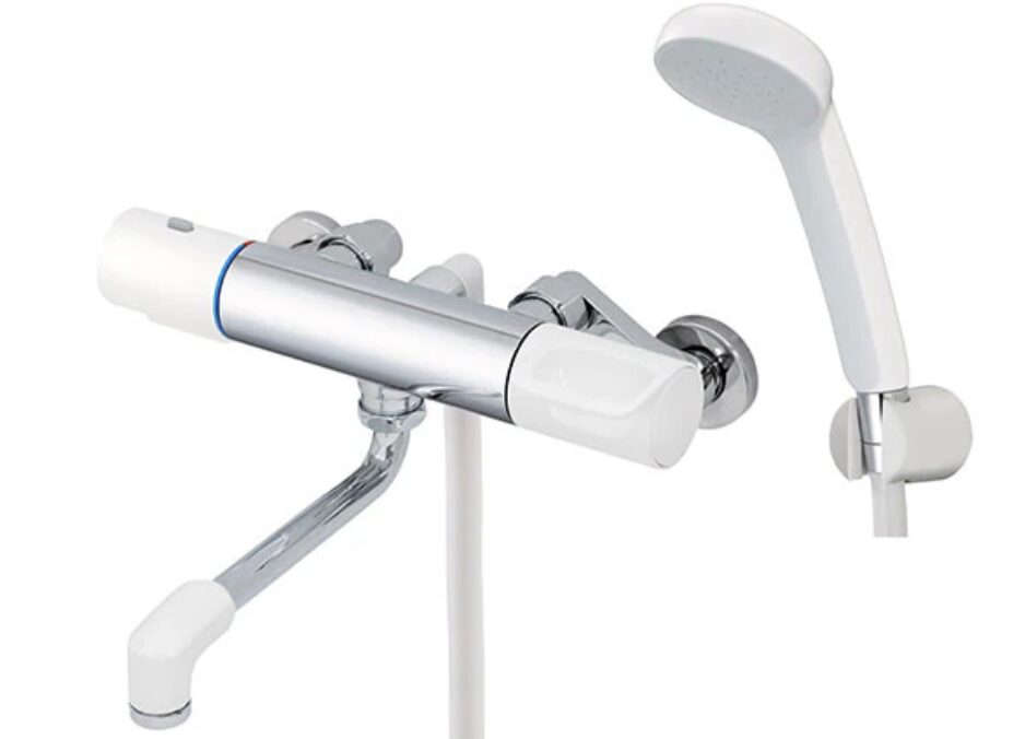 浴室のサーモスタット混合水栓とシャワーヘッドセット